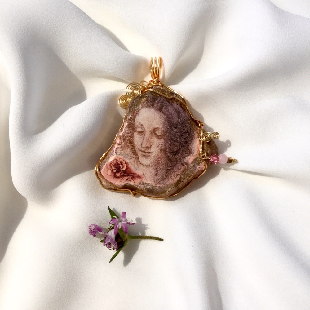 Leonardo DaVinci handmade necklace